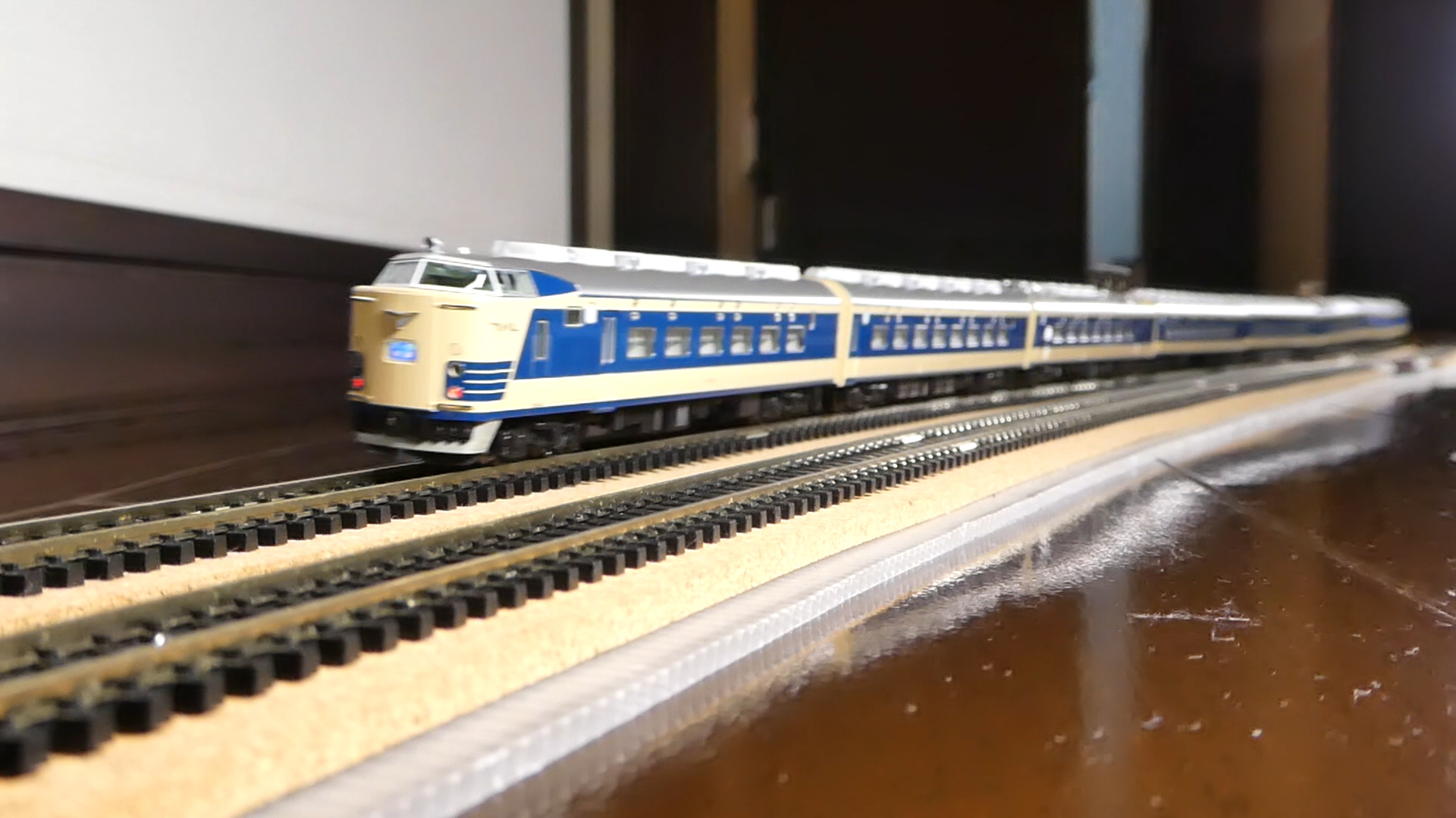 583系 寝台特急「なは」 | Try Widely